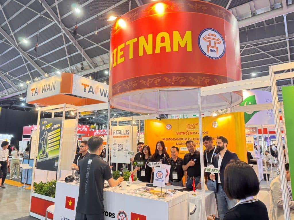Vietnam Pavilion Singapore Fintech Festival 2025